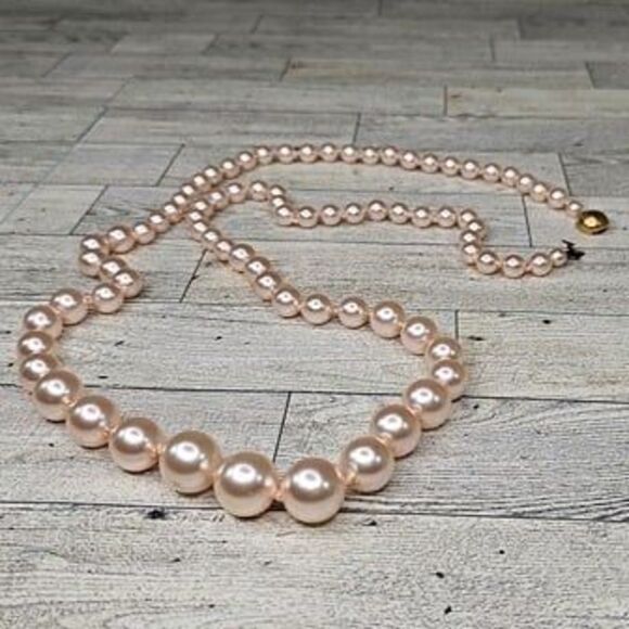Vintage Xtra Long Graduated Pink Faux Pearl Beaded Necklace 43"L Round Box Clasp - Picture 1 of 3